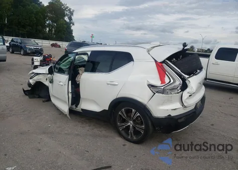 2020 Volvo Xc40 T5 Inscription z USA, uszkodzony, nr VIN YV4162UL5L2289286